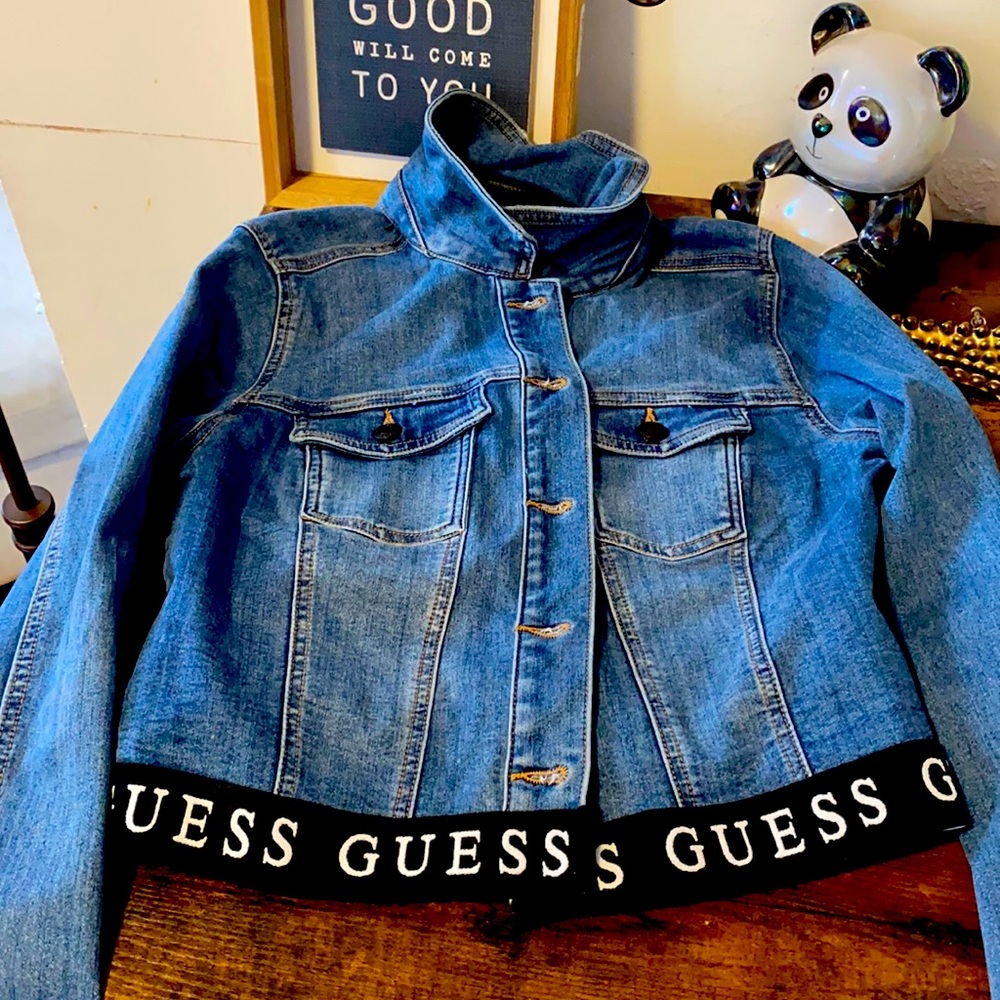 COPY - Guess cropped denim jacket